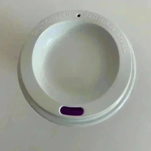 Starbucks 2013 Valentine’s Day Grande Reusable Cup Lilac Red Pink 16 oz - Picture 6 of 6